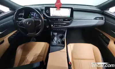 Lexus ES 2023 2.5 гидро в Москве № 1916991, миниатюра 9