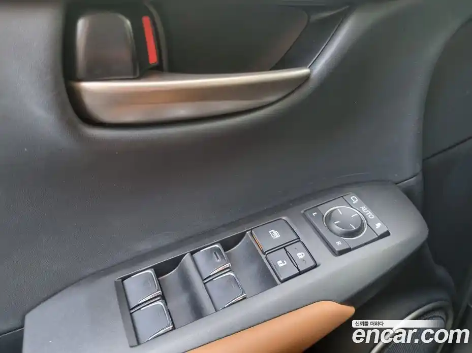 Lexus NX 2021 2.5 гидро в Москве № 1917210, фото 13