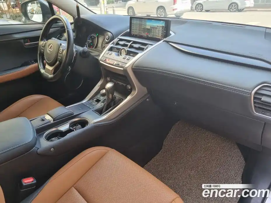 Lexus NX 2021 2.5 гидро в Москве № 1917210, фото 18
