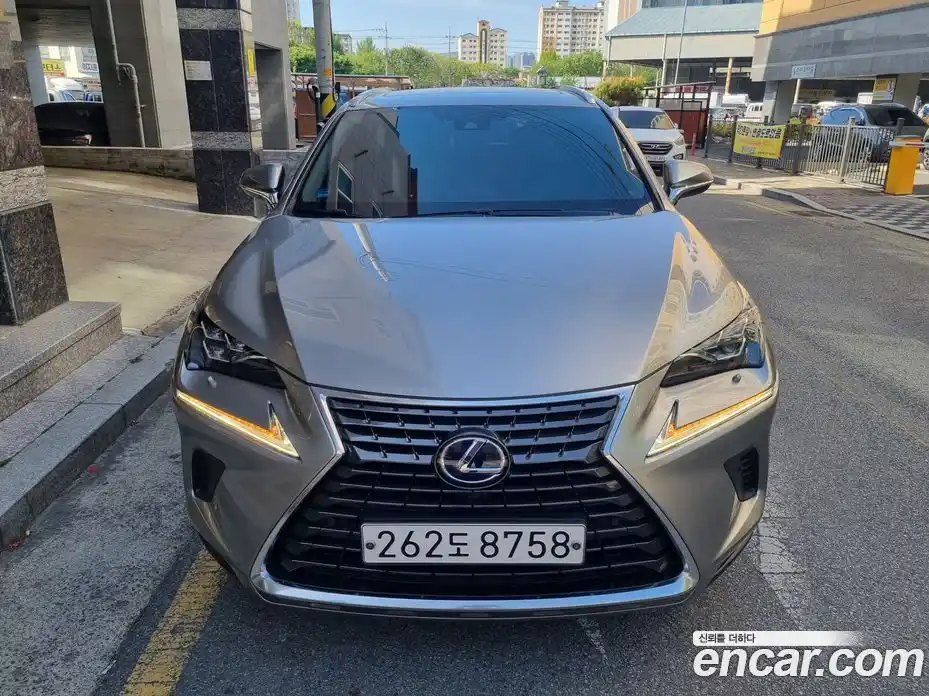 Lexus NX 2021 2.5 гидро в Москве № 1917210, фото 3