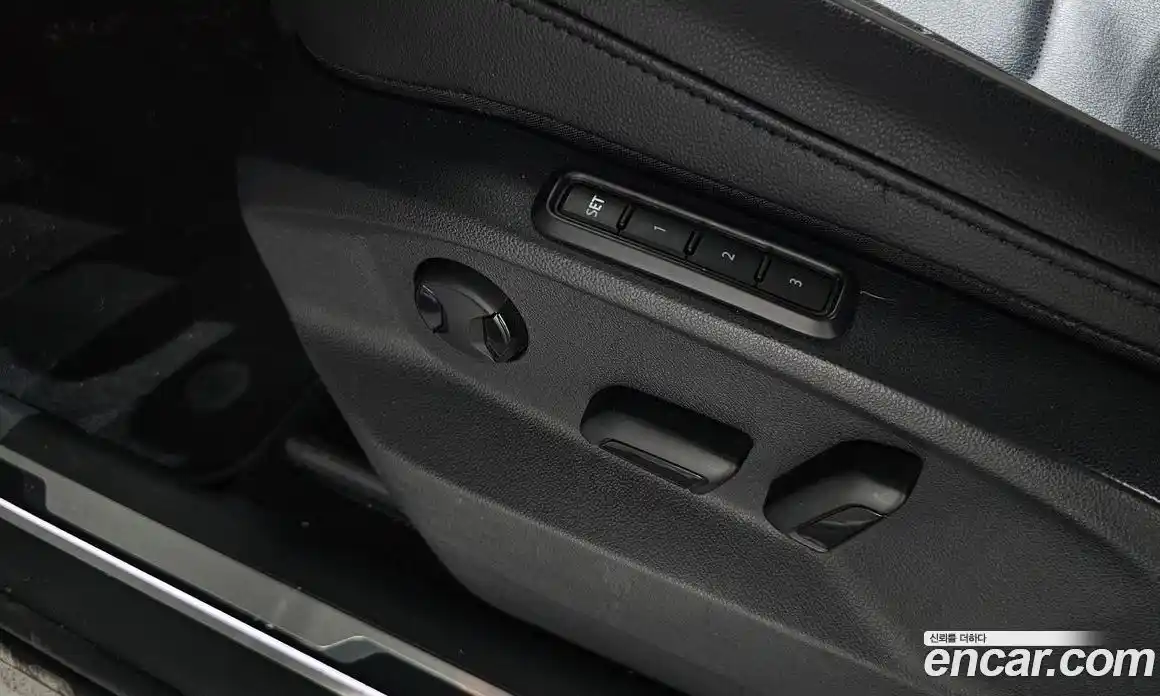 Volkswagen Tiguan 2021 2.0 гидро в Москве № 1917559, фото 21