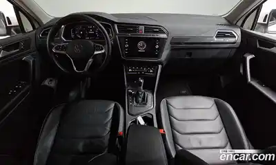 Volkswagen Tiguan 2021 2.0 гидро в Москве № 1917559, миниатюра 9