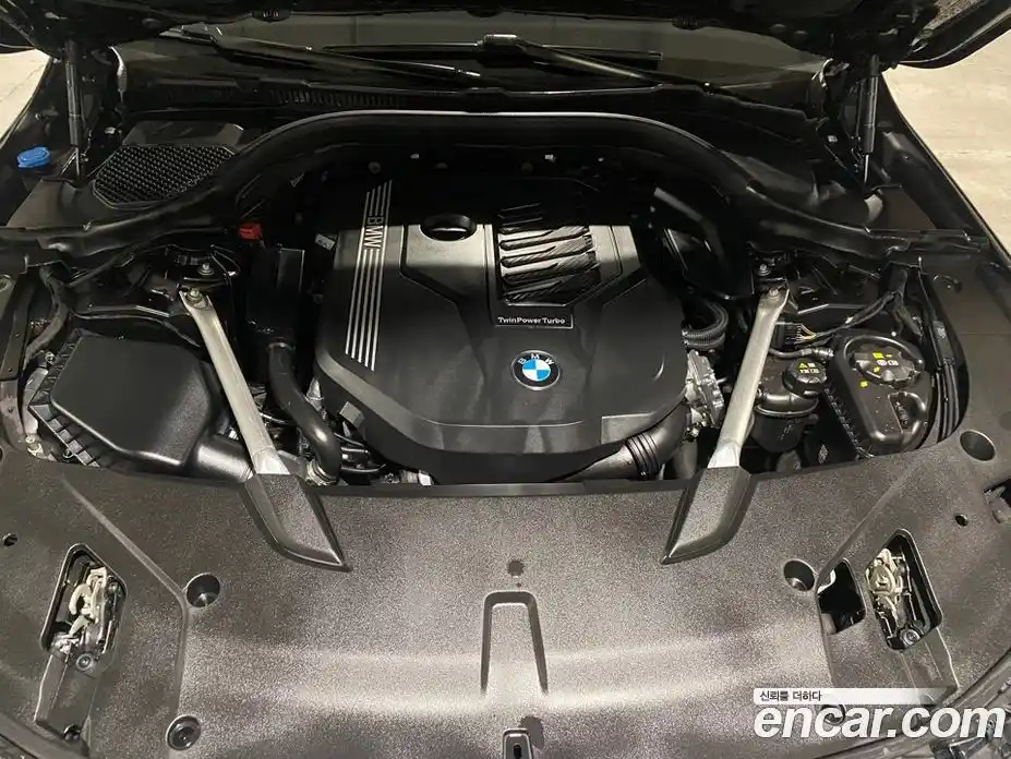 BMW 6-Series 2023 3.0 гидро в Москве № 1917922, фото 6