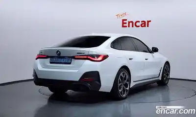 BMW i4, 2022