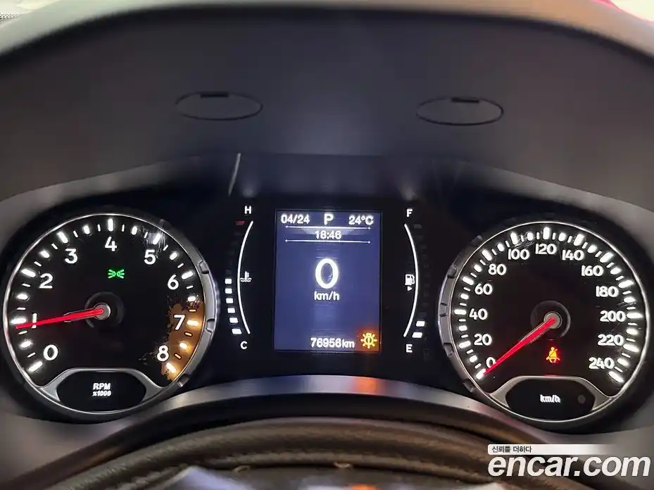Jeep Renegade 2018 2.4 гидро в Москве № 1919145, фото 16
