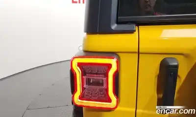 Jeep Wrangler 2021 2.0 гидро в Москве № 1919252, миниатюра 9