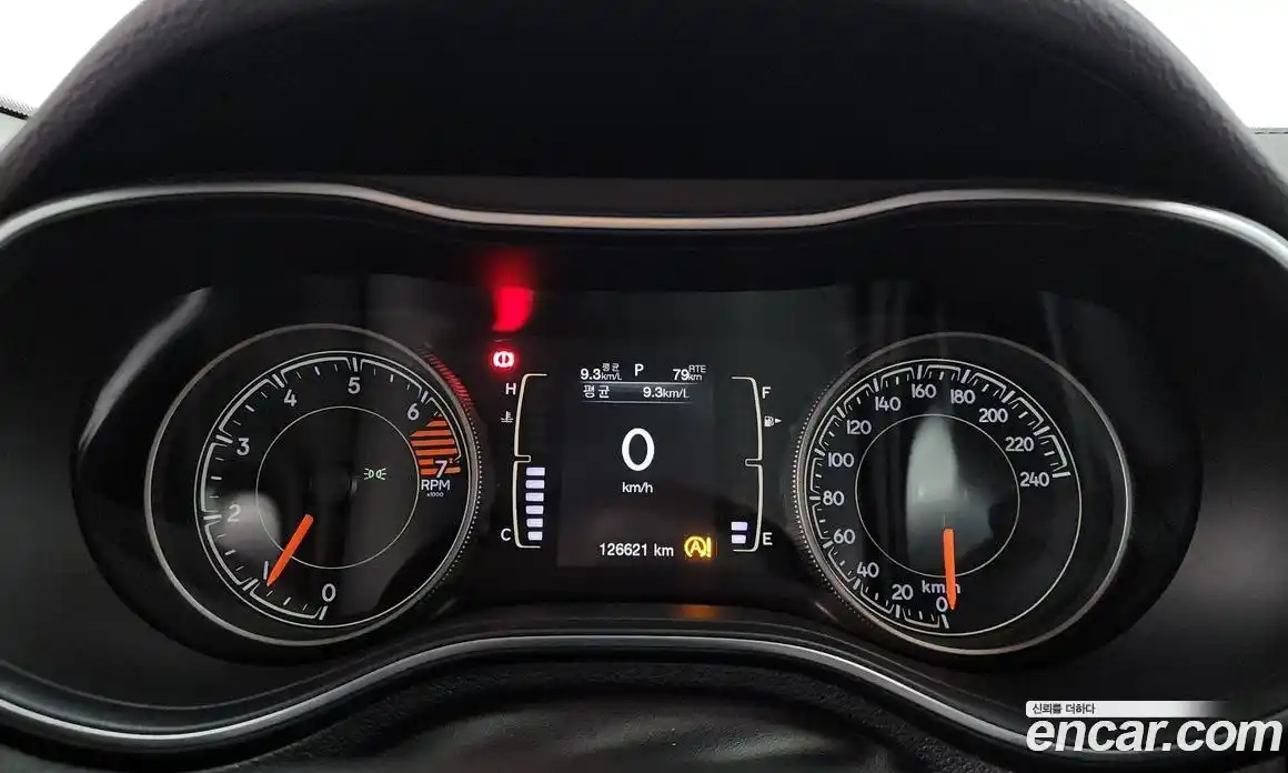 Jeep Cherokee 2018 2.4 гидро в Москве № 1919260, фото 11