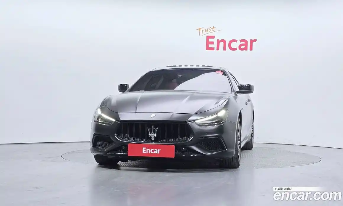 Maserati Ghibli 2016 3.0 гидро, фото 3