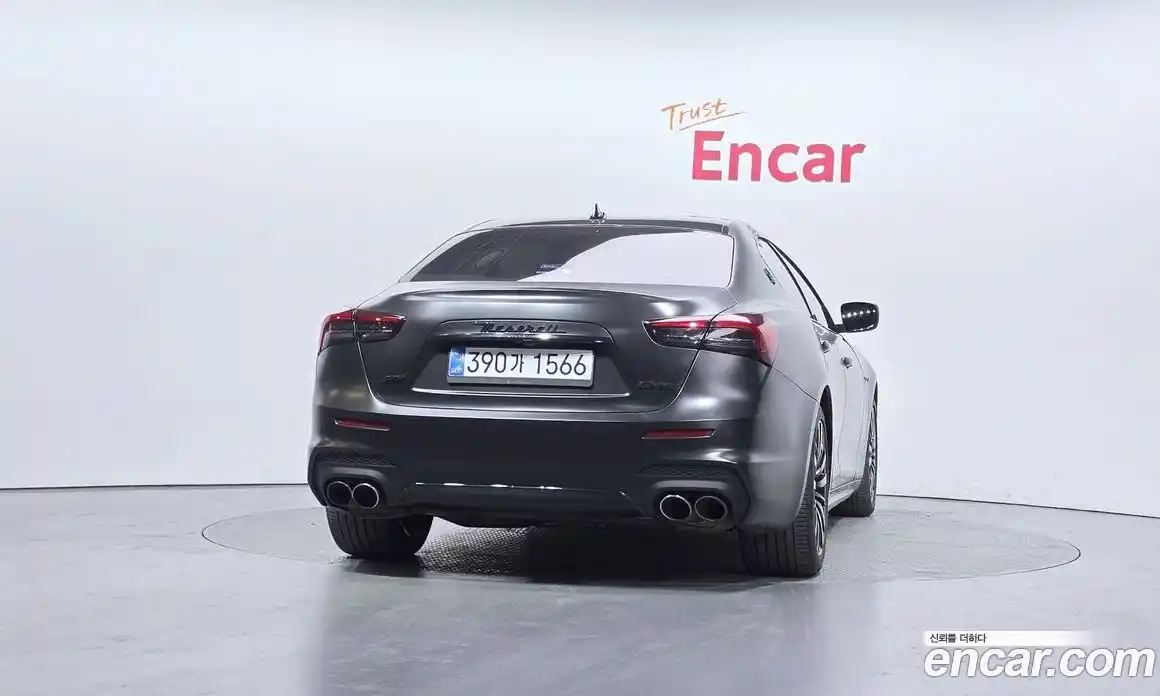 Maserati Ghibli 2016 3.0 гидро, фото 4