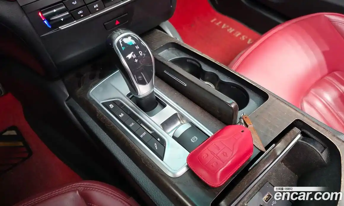 Maserati Ghibli 2016 3.0 гидро, фото 9