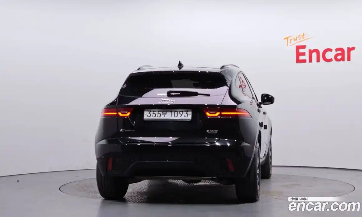 Jaguar E-Pace 2019 2.0 гидро в Москве № 1921138, фото 4