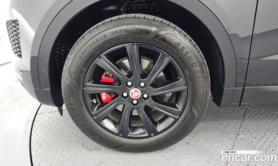 Jaguar E-Pace 2019 2.0 гидро в Москве № 1921138, фото 5