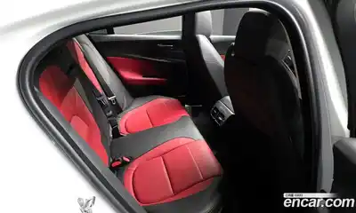 Jaguar XE 2019 2.0 гидро в Москве № 1921204, миниатюра 11