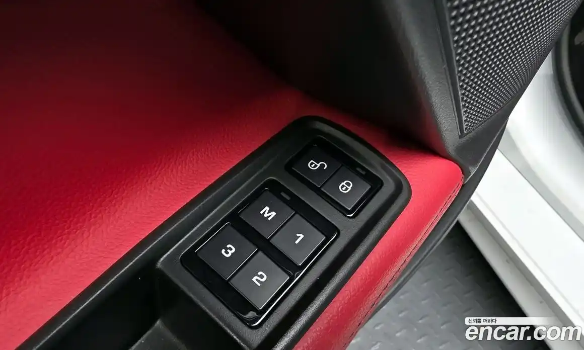 Jaguar XE 2019 2.0 гидро в Москве № 1921204, фото 18