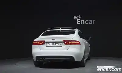 Jaguar XE 2019 2.0 гидро в Москве № 1921204, миниатюра 4
