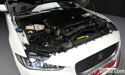Jaguar XE 2019 2.0 гидро в Москве № 1921204, миниатюра 6
