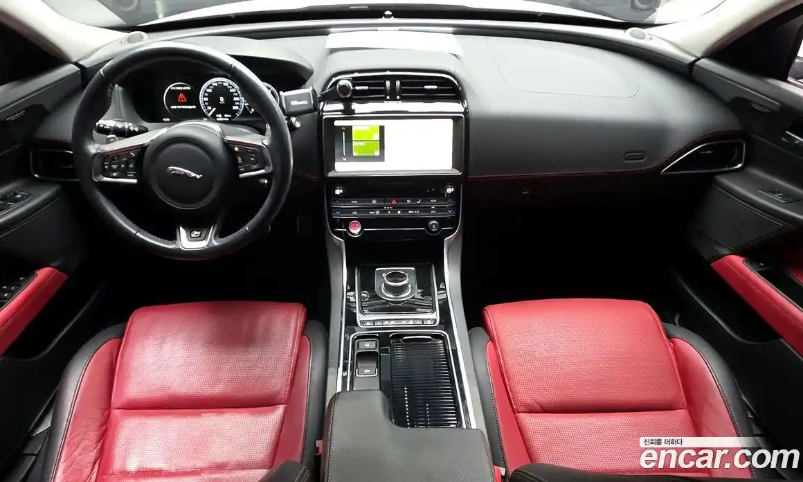 Jaguar XE 2019 2.0 гидро в Москве № 1921204, фото 7