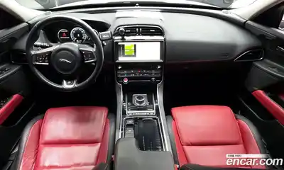 Jaguar XE 2019 2.0 гидро в Москве № 1921204, миниатюра 7