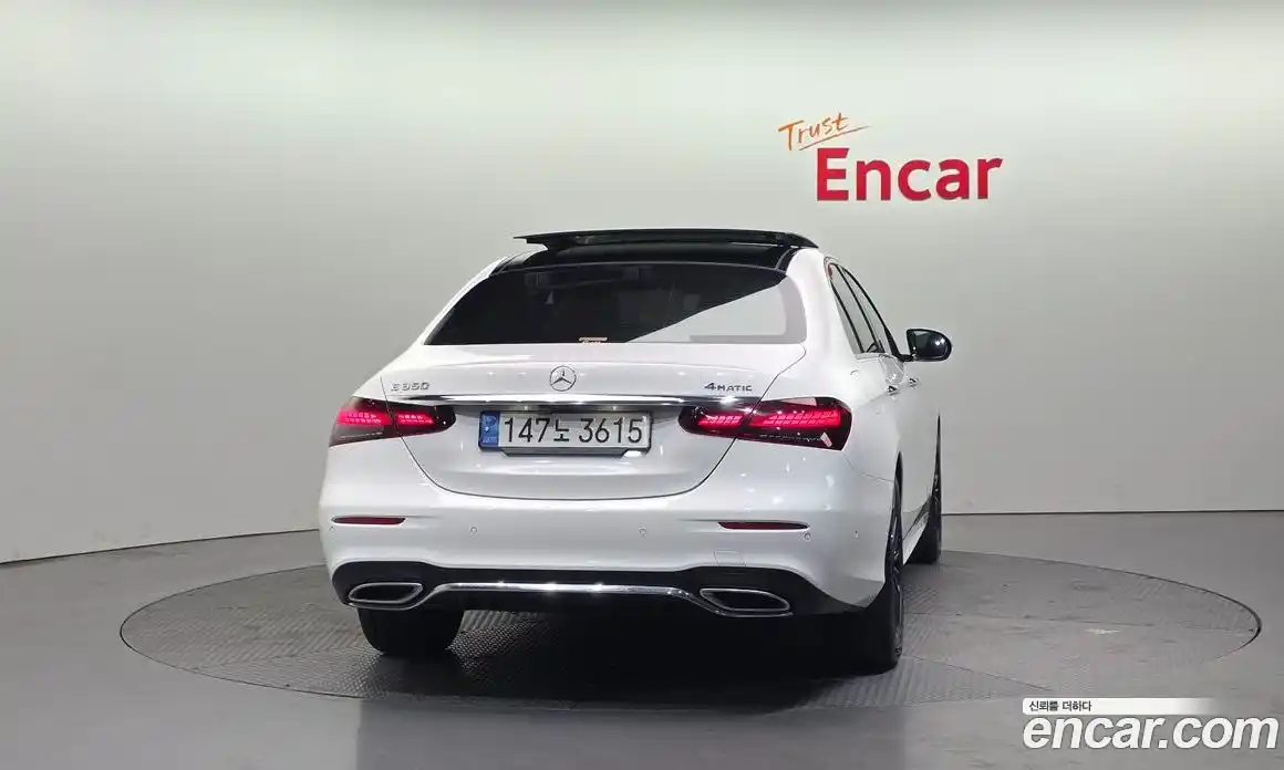 Mercedes-Benz E-Class 2021 2.0 гидро, фото 4