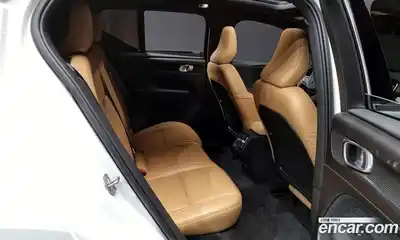 Volvo XC40 2019 2.0 гидро в Москве № 196920, миниатюра 12