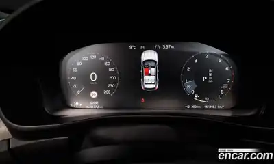 Volvo XC40 2019 2.0 гидро в Москве № 196920, миниатюра 8