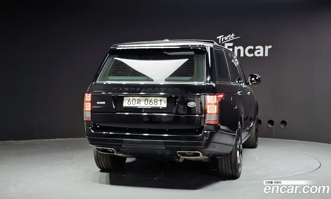 Land Rover Range-Rover 2016 4.4 гидро в Москве № 198165, фото 4