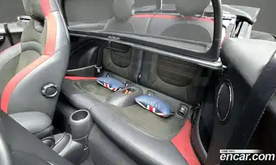 Mini Cooper Convertible 2019 2.0 гидро в Москве № 214296, миниатюра 12