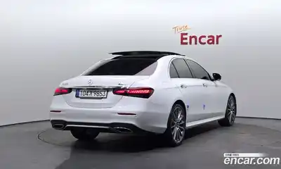 Mercedes-Benz E-Class 2021 2.0 гидро, миниатюра 2
