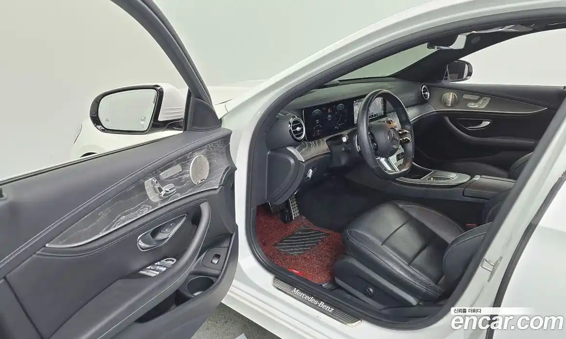 Mercedes-Benz E-Class 2021 2.0 гидро, фото 10