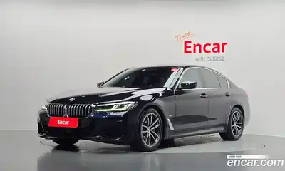 BMW 5-Series, 2023