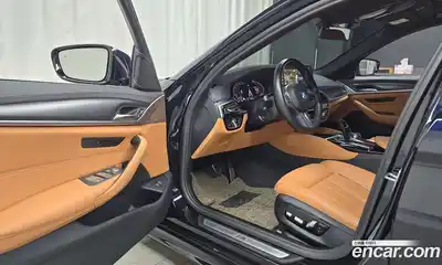 BMW 5-Series 2023 2.0 гидро в Москве № 228381, миниатюра 11