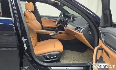 BMW 5-Series 2023 2.0 гидро в Москве № 228381, миниатюра 10