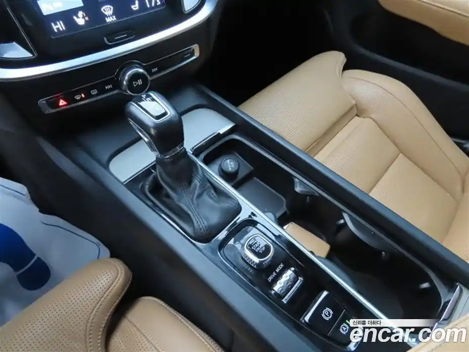 Volvo S60 2019 2.0 гидро в Москве № 230577, фото 14