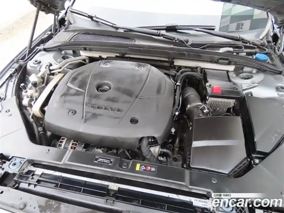 Volvo S60 2019 2.0 гидро в Москве № 230577, фото 19