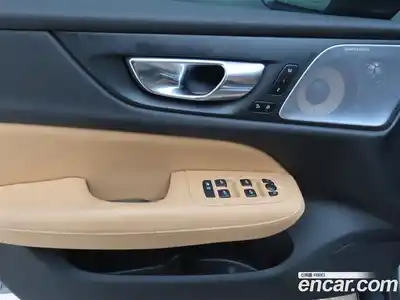 Volvo S60 2019 2.0 гидро в Москве № 230577, миниатюра 6