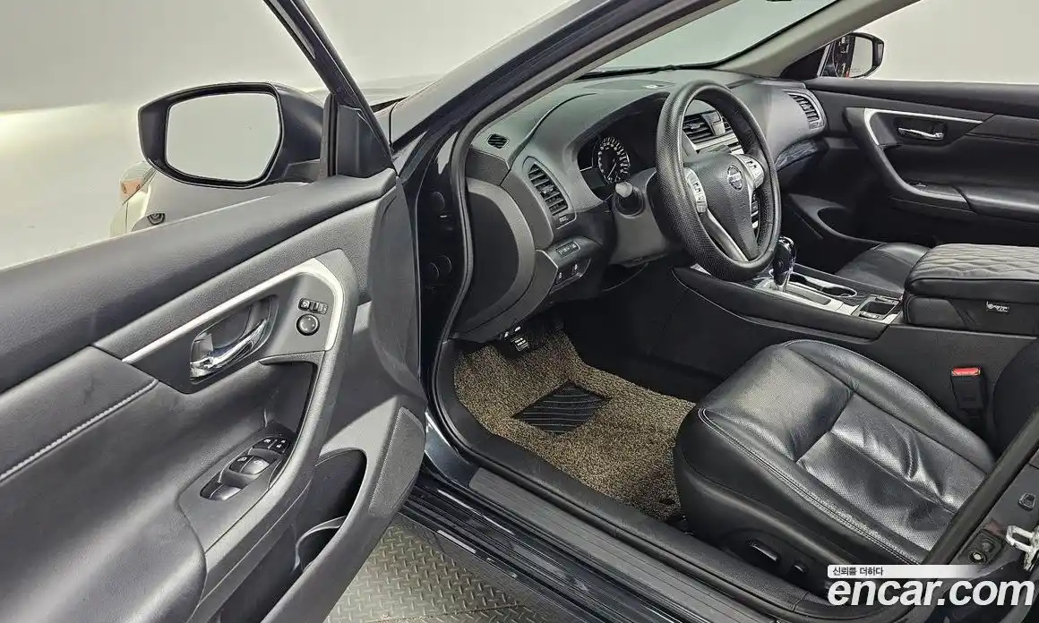 Nissan Altima 2018 2.5 гидро в Москве № 242832, фото 11