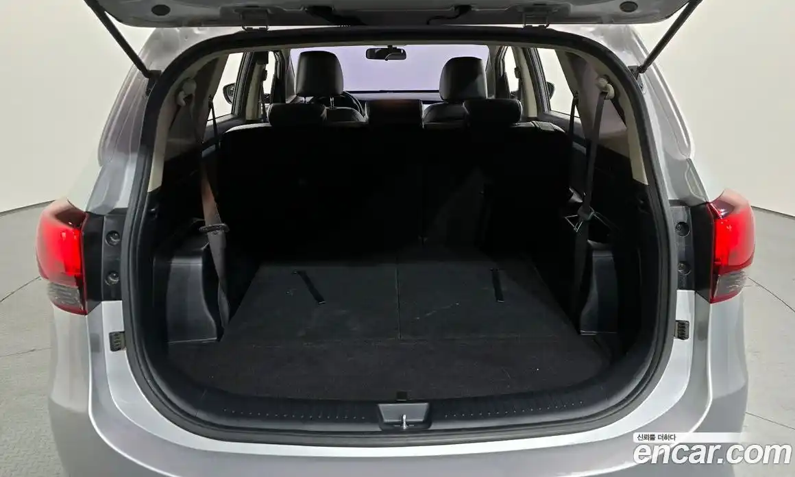 Kia Carens 2016 2.0 гидро в Москве № 321683, фото 20