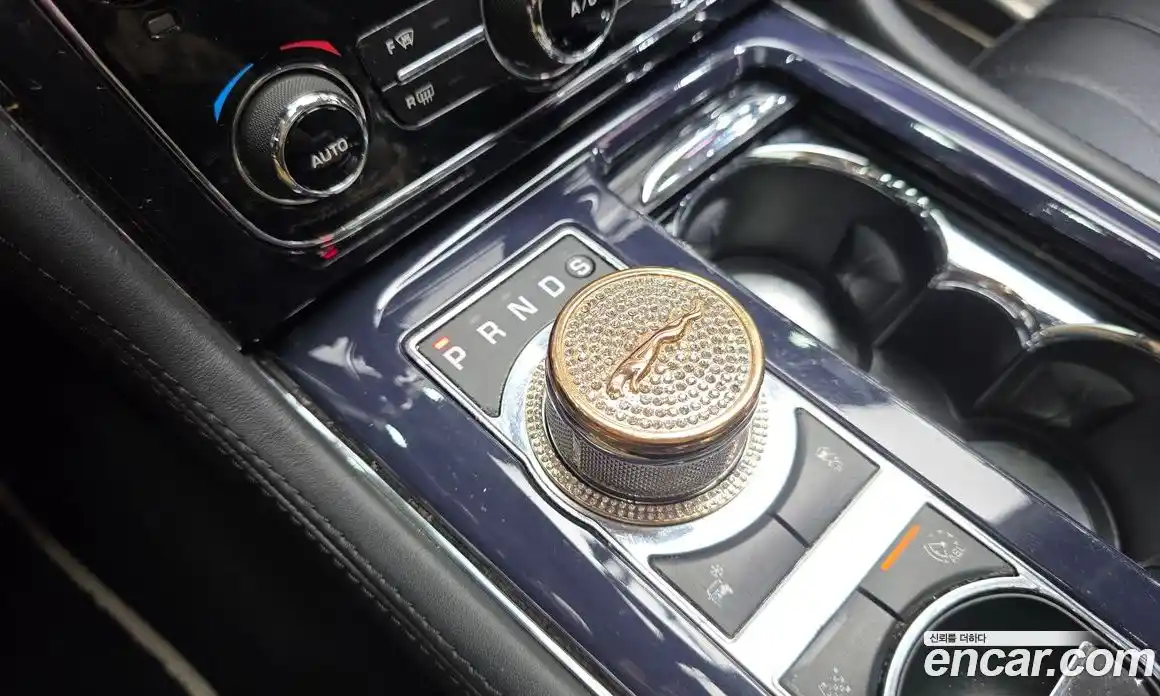 Jaguar XJ 2013 3.0 гидро в Москве № 335837, фото 9