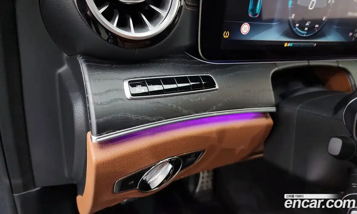 Mercedes-Benz E-Class 2017 1.9 гидро в Москве № 822989, фото 17