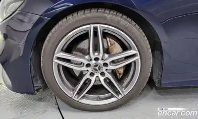 Mercedes-Benz E-Class 2017 1.9 гидро в Москве № 822989, миниатюра 5