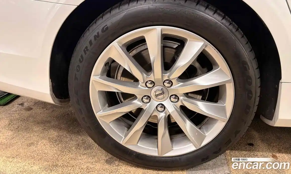 Volvo S90 2017 2.0 гидро в Москве № 971656, фото 19
