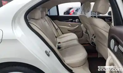Mercedes-Benz E-Class 2017 3.0 гидро в Москве № 1006704, миниатюра 12