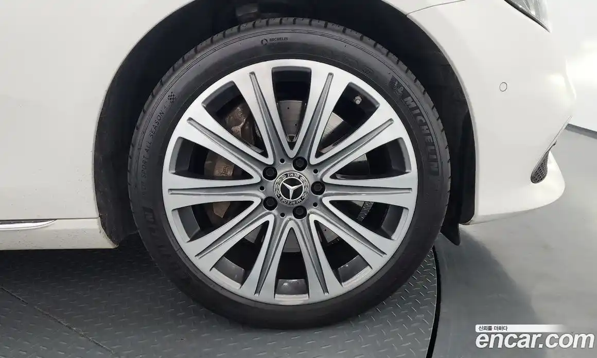 Mercedes-Benz E-Class 2017 3.0 гидро в Москве № 1006704, фото 5