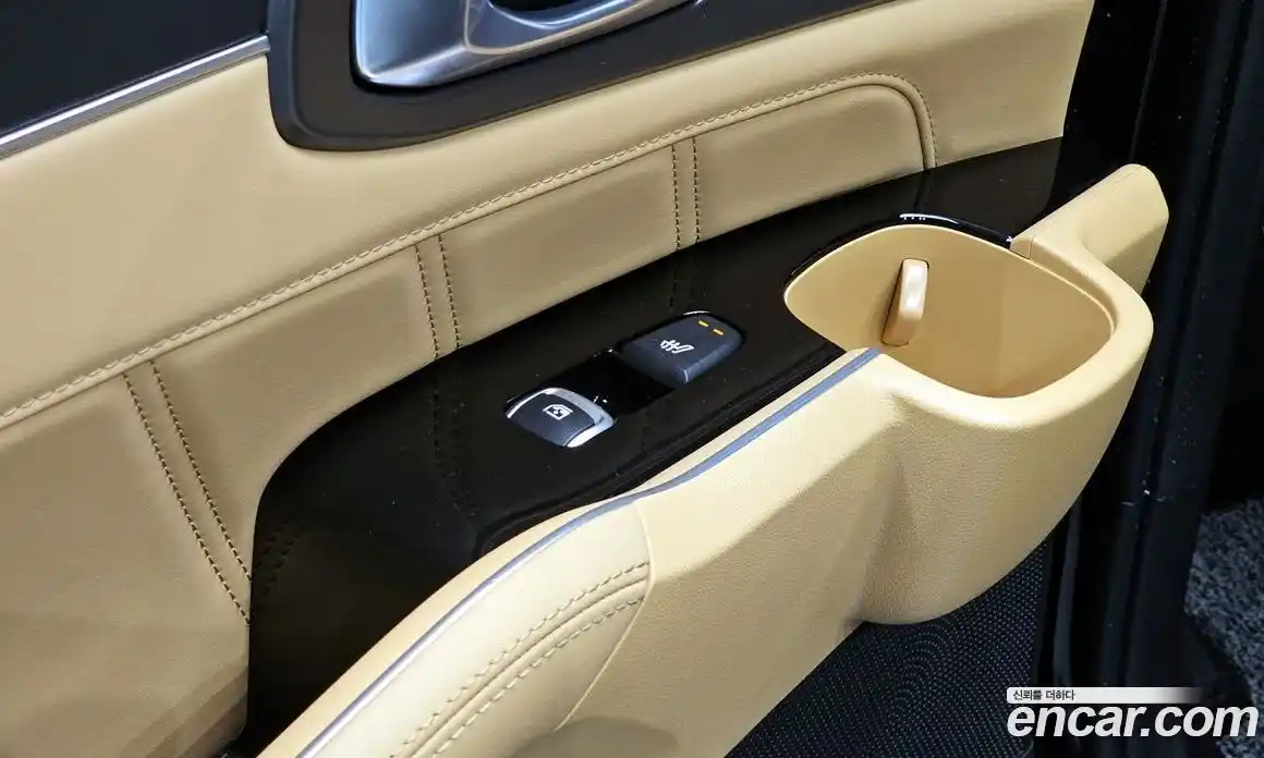 Kia Sorento 2023 2.5 гидро в Москве № 1245118, фото 24