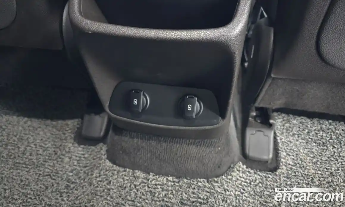 Hyundai Santa Fe 2019 2.0 гидро в Москве № 1278105, фото 30