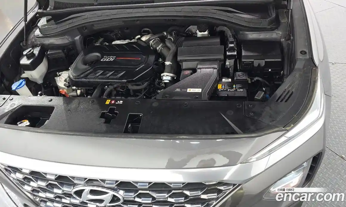Hyundai Santa Fe 2019 2.0 гидро в Москве № 1278105, фото 6