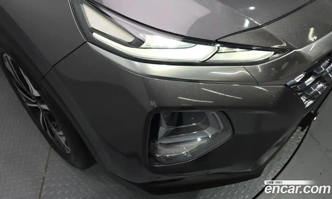 Hyundai Santa Fe 2019 2.0 гидро в Москве № 1278105, фото 9