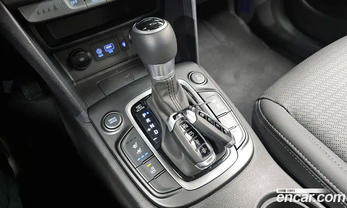 Hyundai Kona 2019 1.6 гидро в Москве № 1288356, фото 12