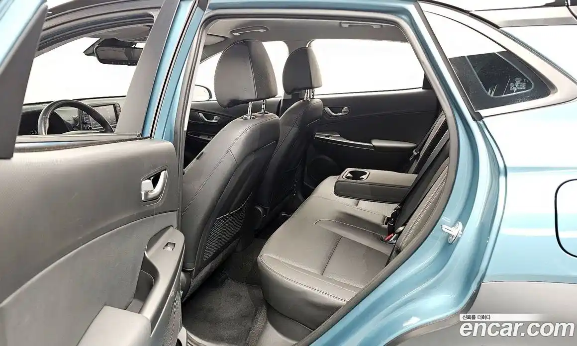 Hyundai Kona 2019 1.6 гидро в Москве № 1288356, фото 17