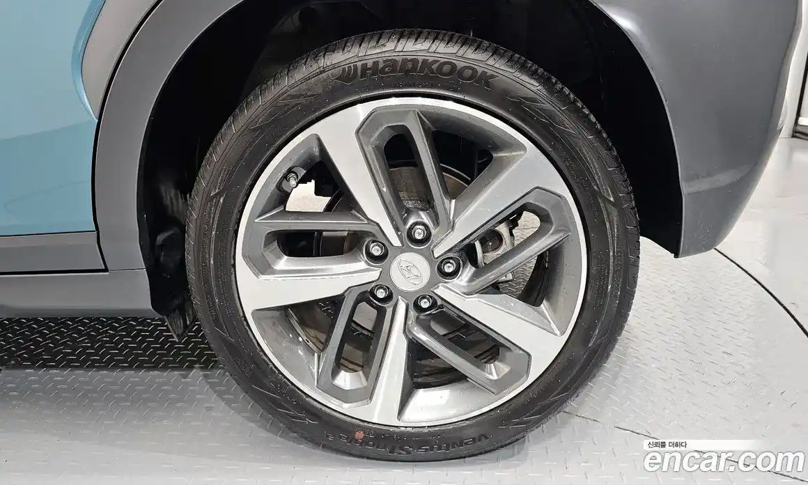 Hyundai Kona 2019 1.6 гидро в Москве № 1288356, фото 7